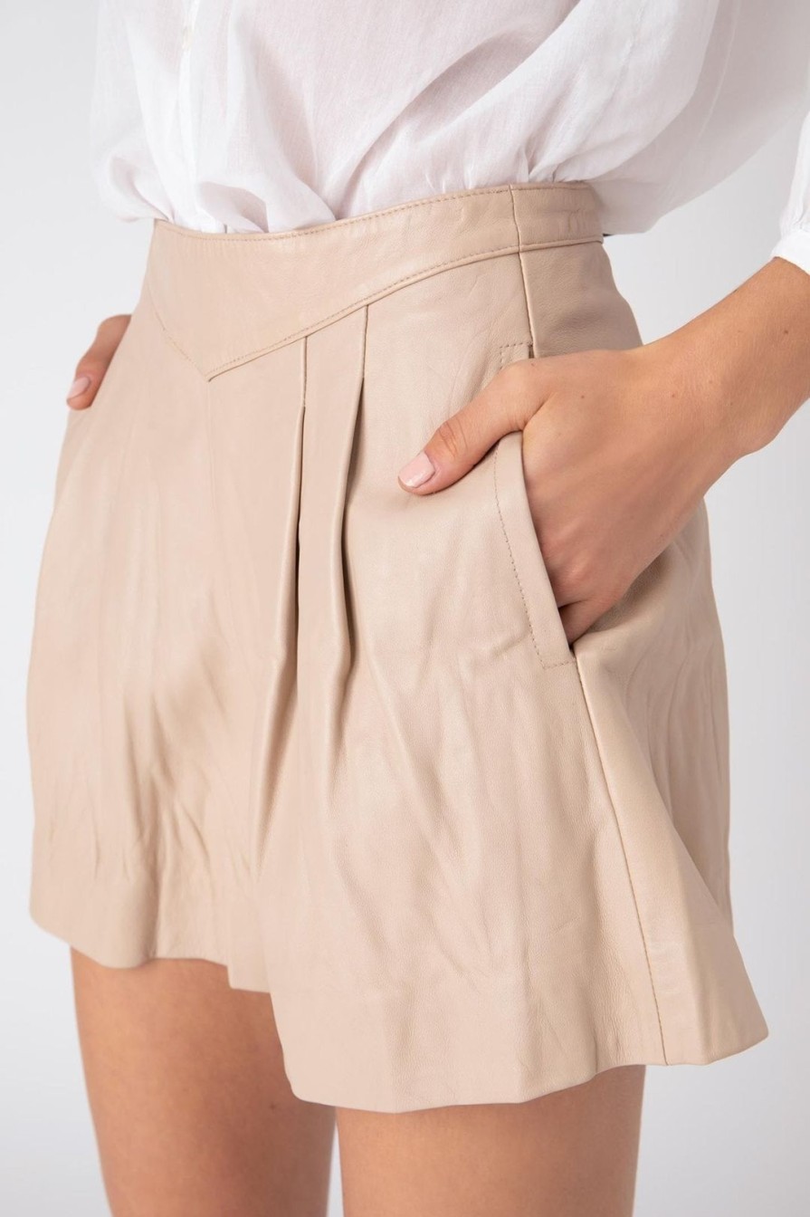 Women Burning Torch Bottoms | Leather Pleated Short, Tapioca