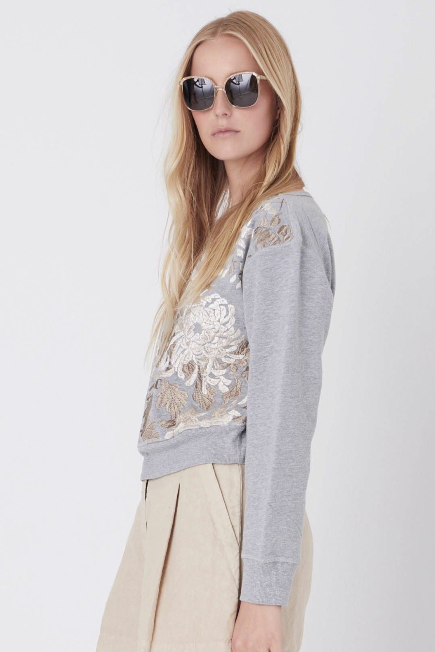 Women Burning Torch Outerwear | Helena Sweatshirt, Heather Grey