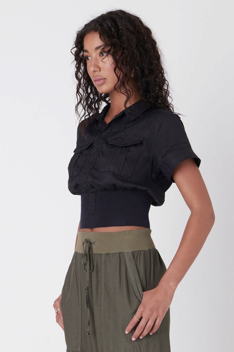 Women Burning Torch Tops | Serengeti Short Sleeve Button Down Top, Black