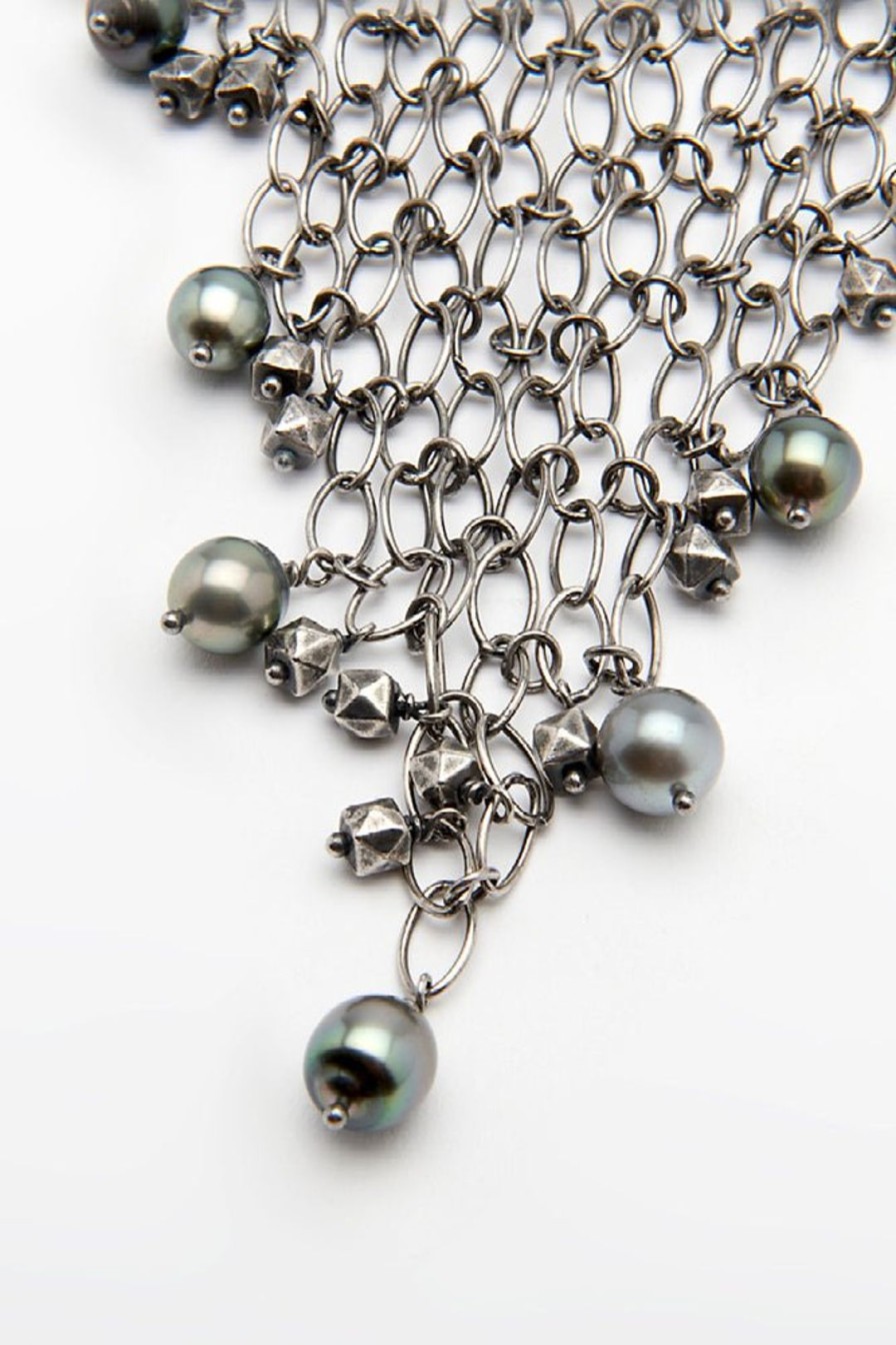 Women Burning Torch Necklaces | Conca Pearl Necklace Silver